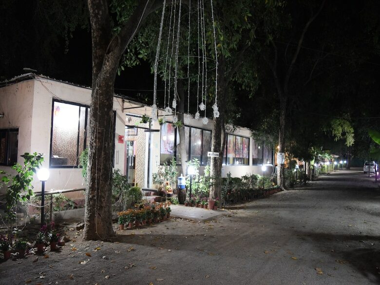Hotel Oyo 4353 Aravali Tent Resort
