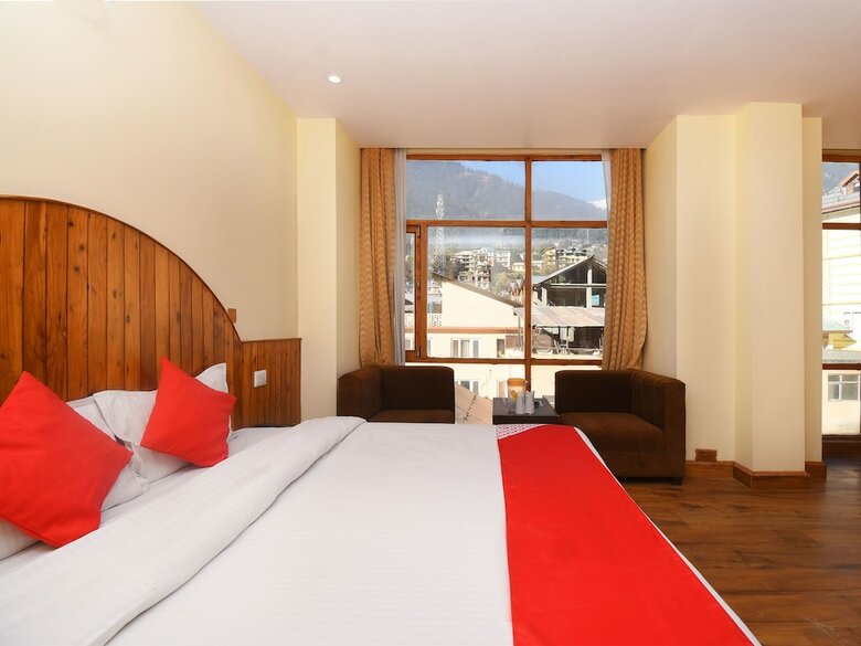 Oyo 19322 Hotel Snow Flake