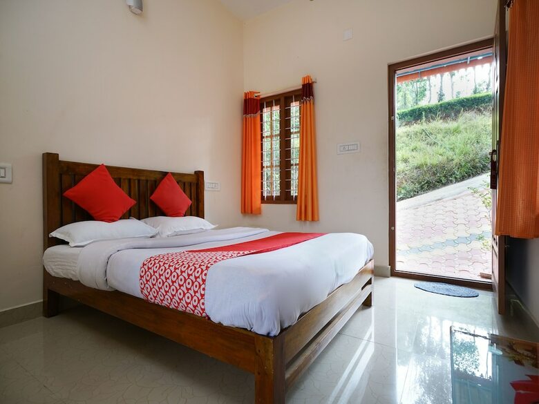 Hotel Oyo 13548 Leaf Garden Cottage
