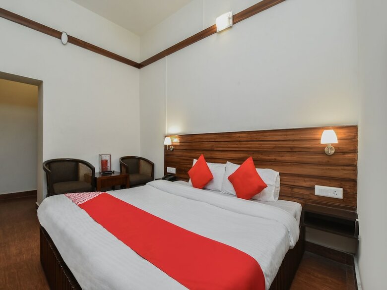 Oyo 13410 Hotel Sunflower