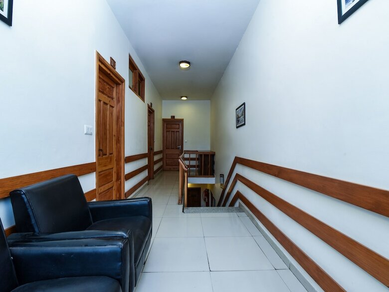 Oyo 13410 Hotel Sunflower