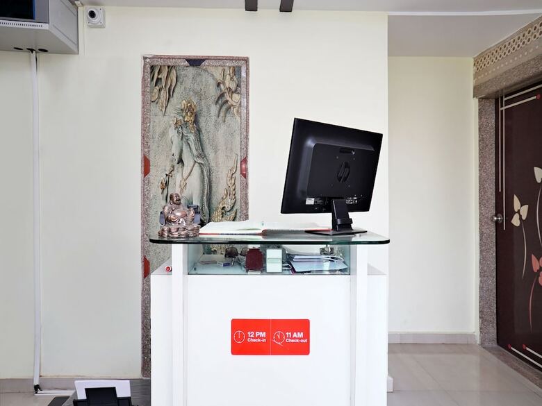 Hotel Oyo 13902 Orient Bay Inn