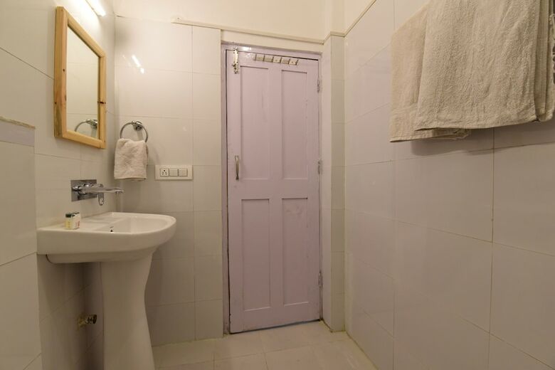 Hotel Oyo 15268 Villa Heritage Cottage