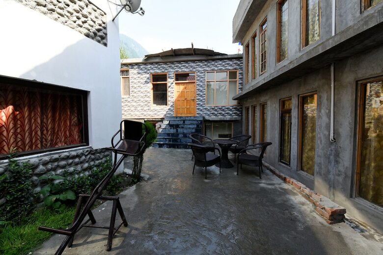 Hotel Oyo 15268 Villa Heritage Cottage