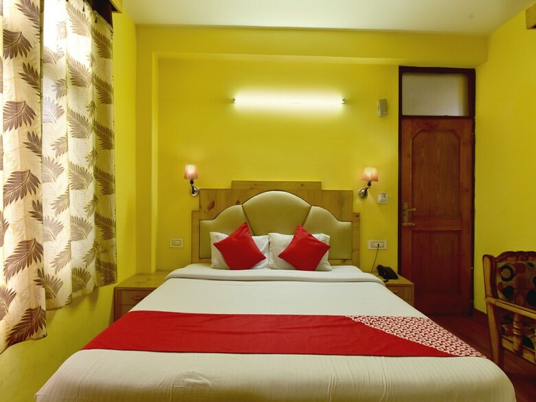 Hotel Oyo 23130 Radhika Cottage
