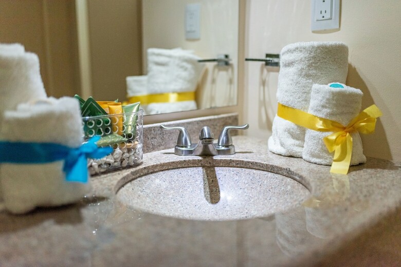 Hotel Aqua Viva Suites