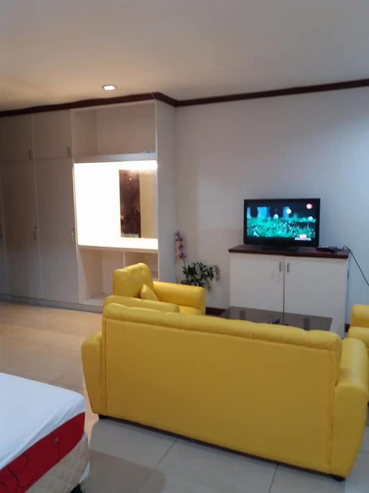 Hotel Wjv Inn Marigondon
