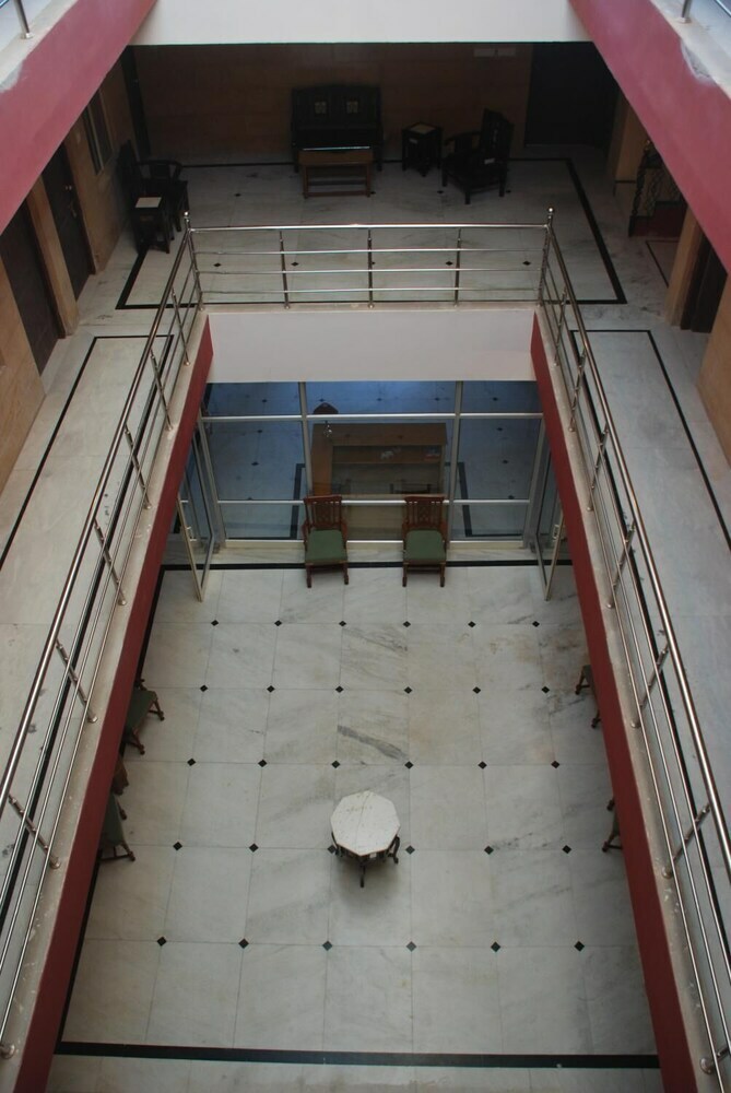 Hotel Welcomheritage Kalyan Bhawan