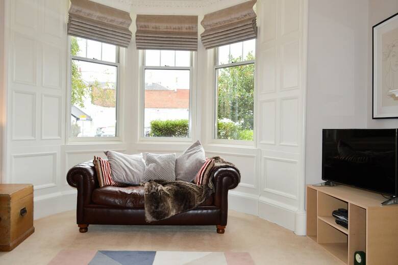 3 Bedroom Family Home With Garden