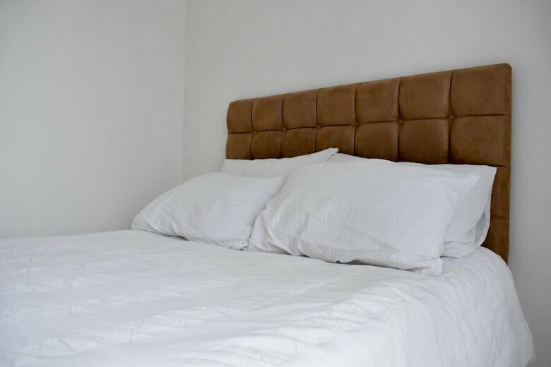 Bright 1 Bedroom Apartment In South London