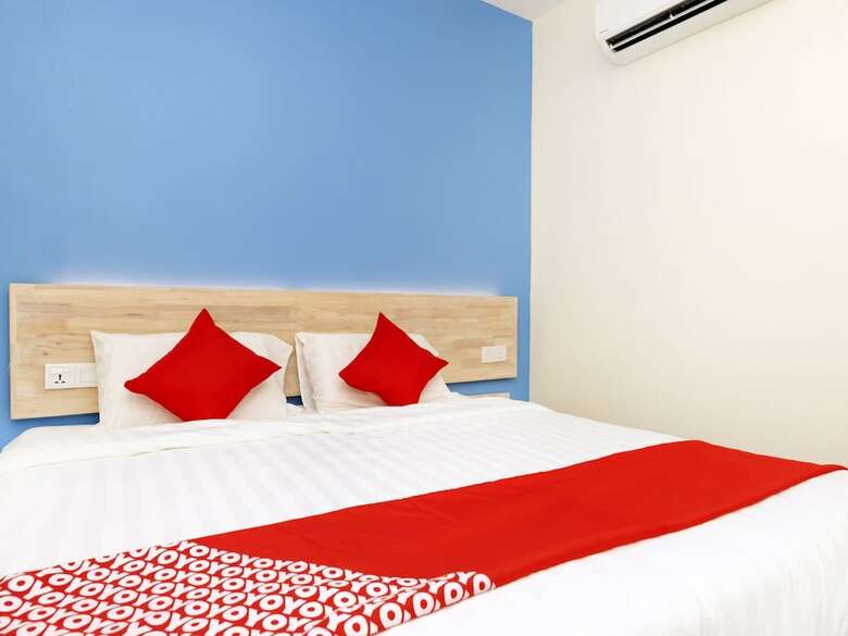 Oyo 778 Bmw 2 Hotel