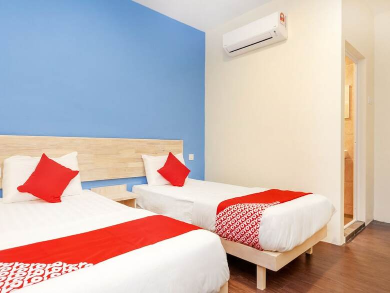 Oyo 778 Bmw 2 Hotel
