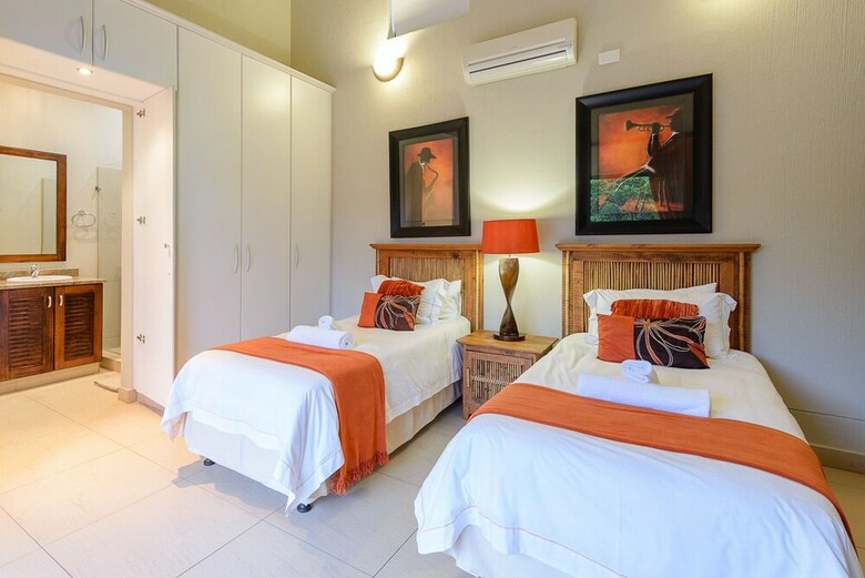 San Lameer Villa Rentals 403