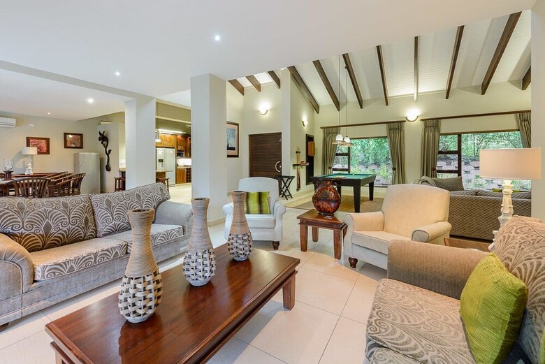 San Lameer Villa Rentals 403