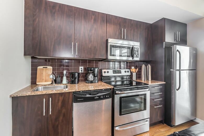 Apartamentos New!! Air Canada Condo Near Cn Tower