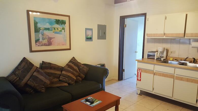 Hotel Sunset Gardens Guesthouse