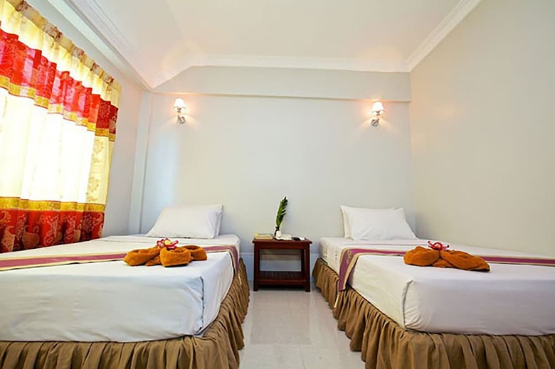Hotel Cheata Inn
