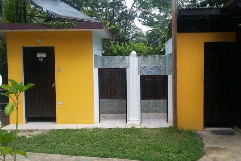 Hotel Secret Cabins At Firefly Beach