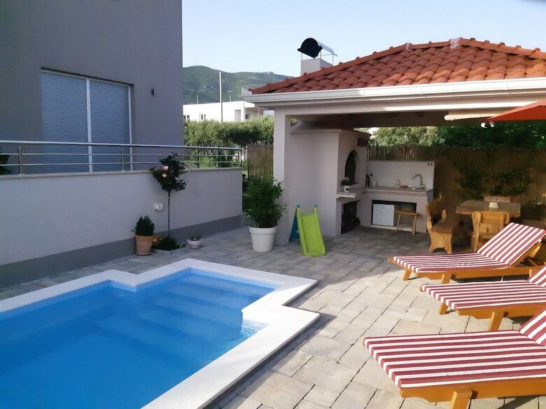 Luxury Villa Petra 5 Bdr Near Split