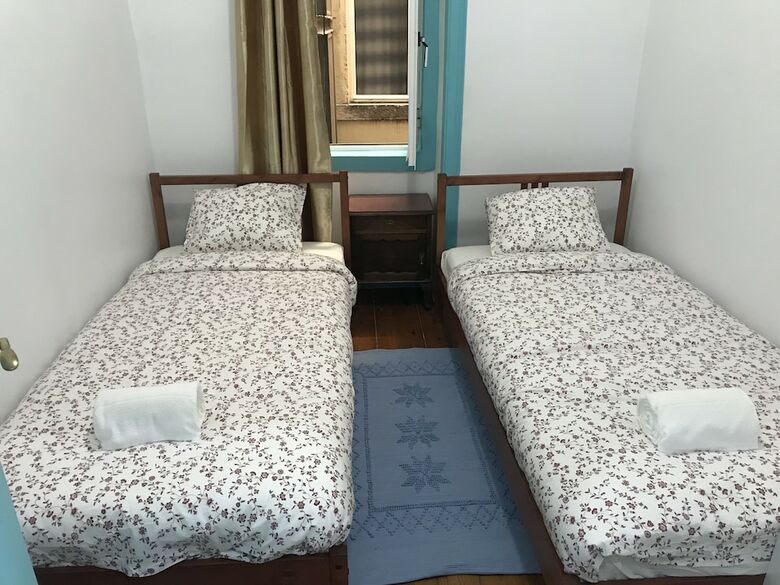 Hotel Atlantic Hostel