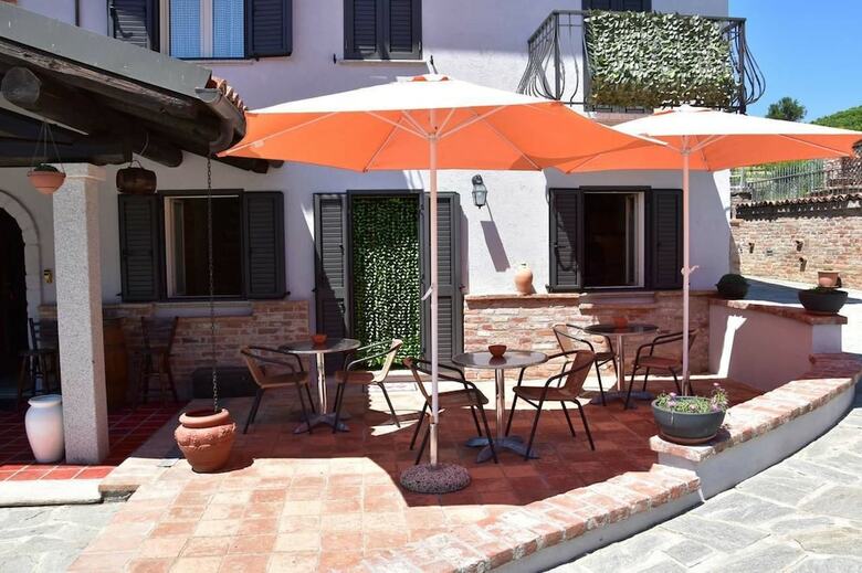 La Dolce Vita Bed & Breakfast