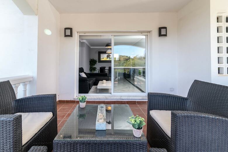 Apartamentos Letmalaga Dama de Noche