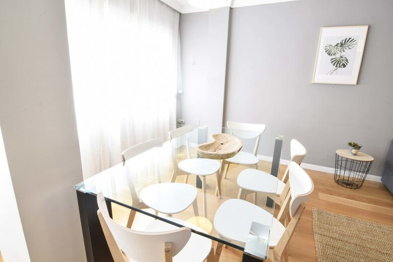Apartamentos Letmalaga Cremades Duke