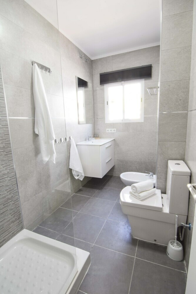 Apartamentos Letmalaga Sweet Family