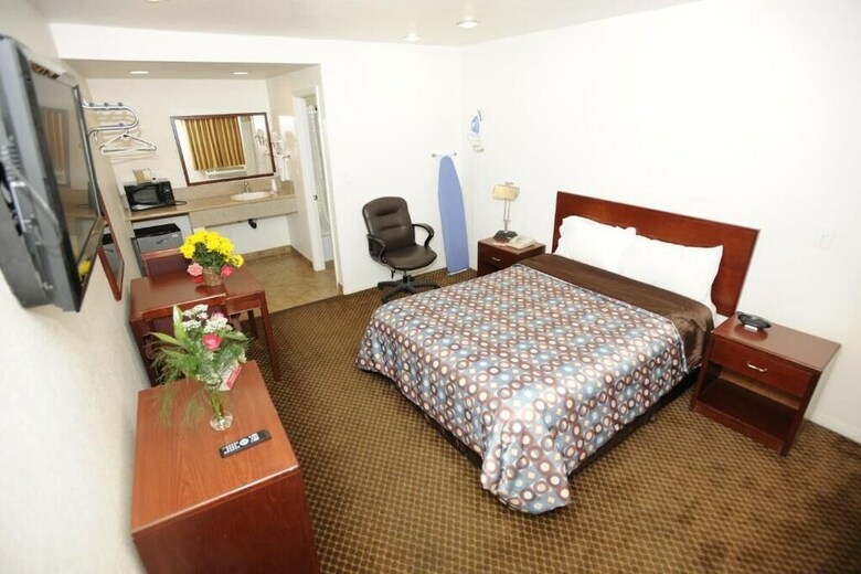 Victoria Motel