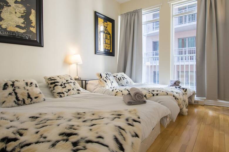 Airy Downtown Apartments By Nuage