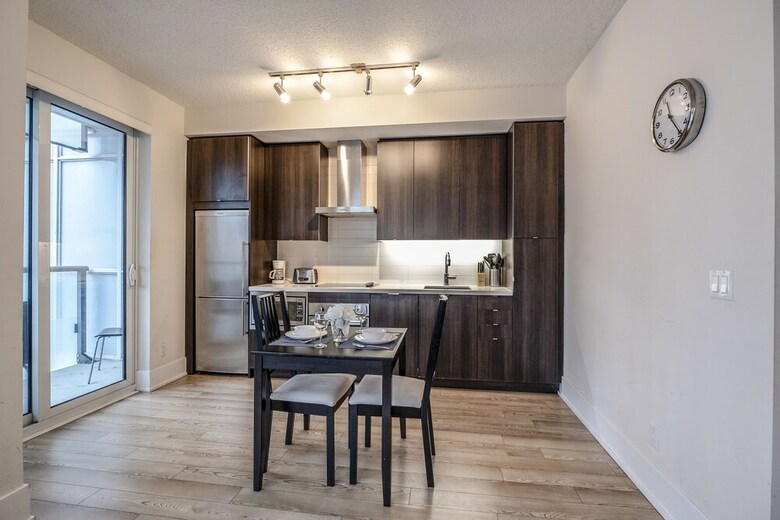 Apartamentos Galaxy Suites 300 Front Unit 2705
