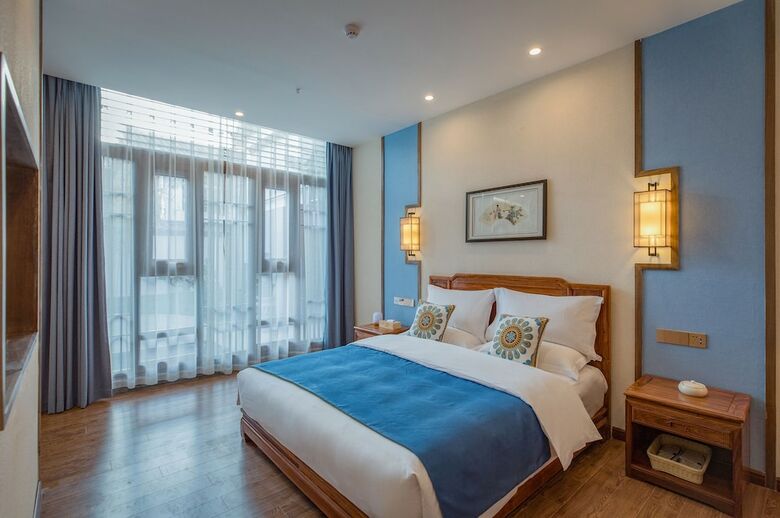 Floral Hotel Lijiang Qinyuan