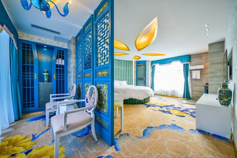 Floral Hotel Dali New Zhaoli