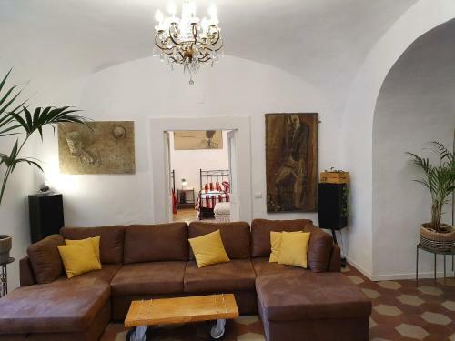 Bed & Breakfast Spanish Palace Rooms, Apartment & Terrace