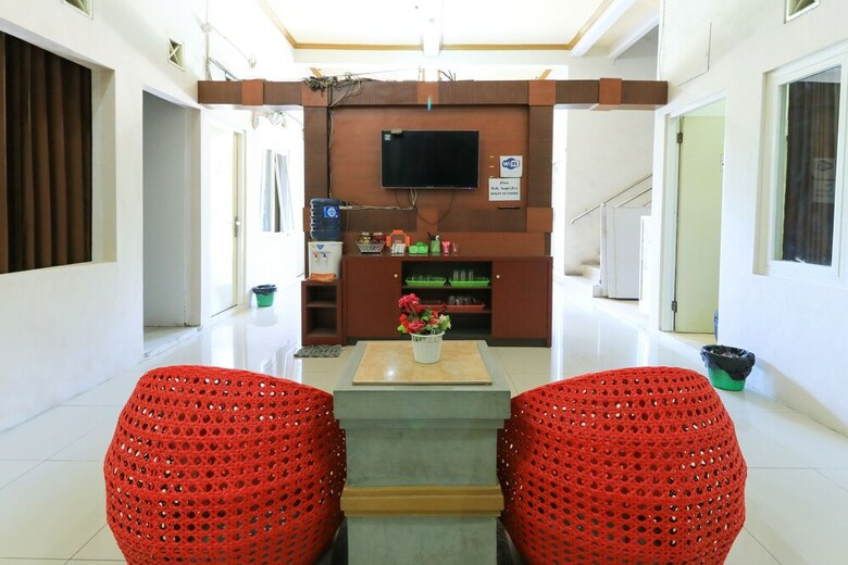 Hotel Babussalam Homestay