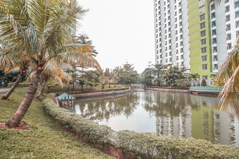 Hotel Oyo 498 Green Lake View Ciputat