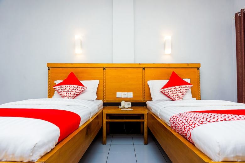 Oyo 382 Pagaruyung Hotel Batusangkar