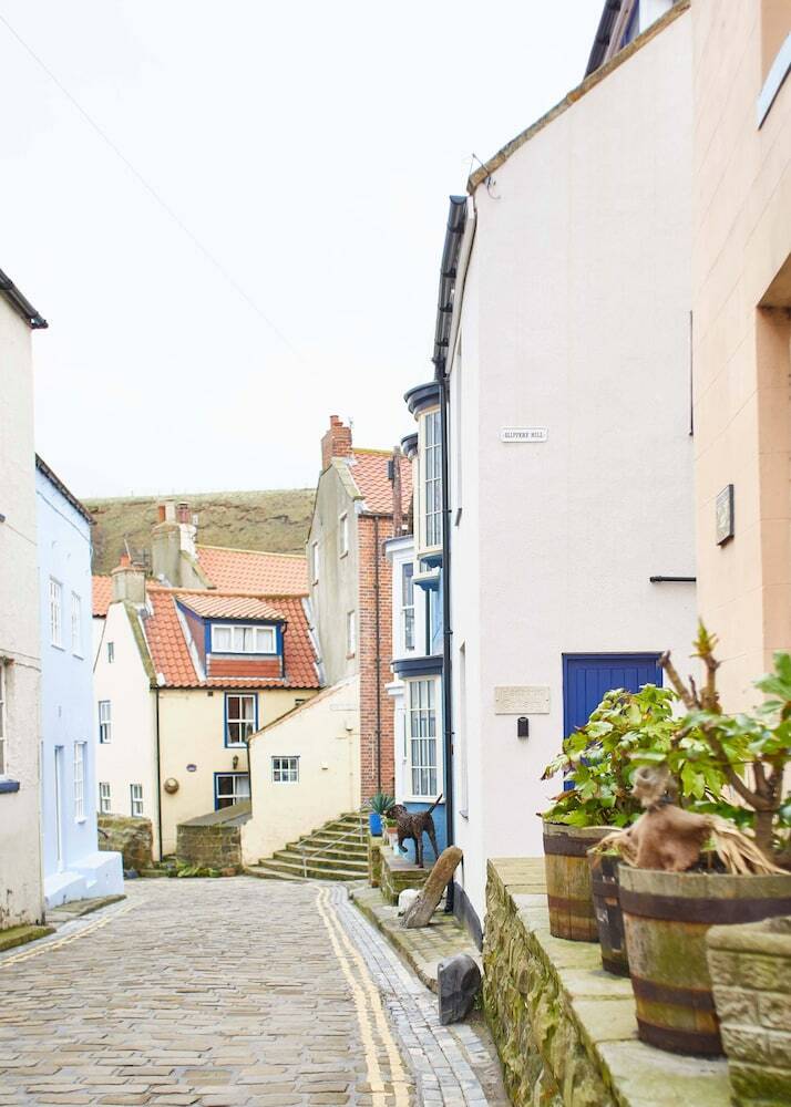Harbour Cottage