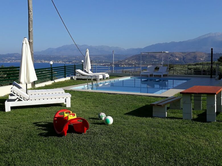 Villa Roula 3br Sea View Viila In Chania
