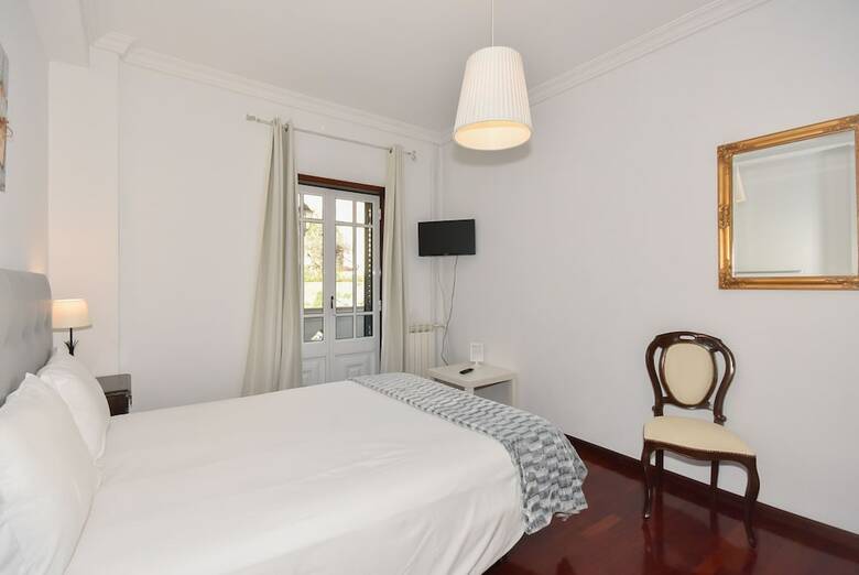 Hotel Lolla's Guest House