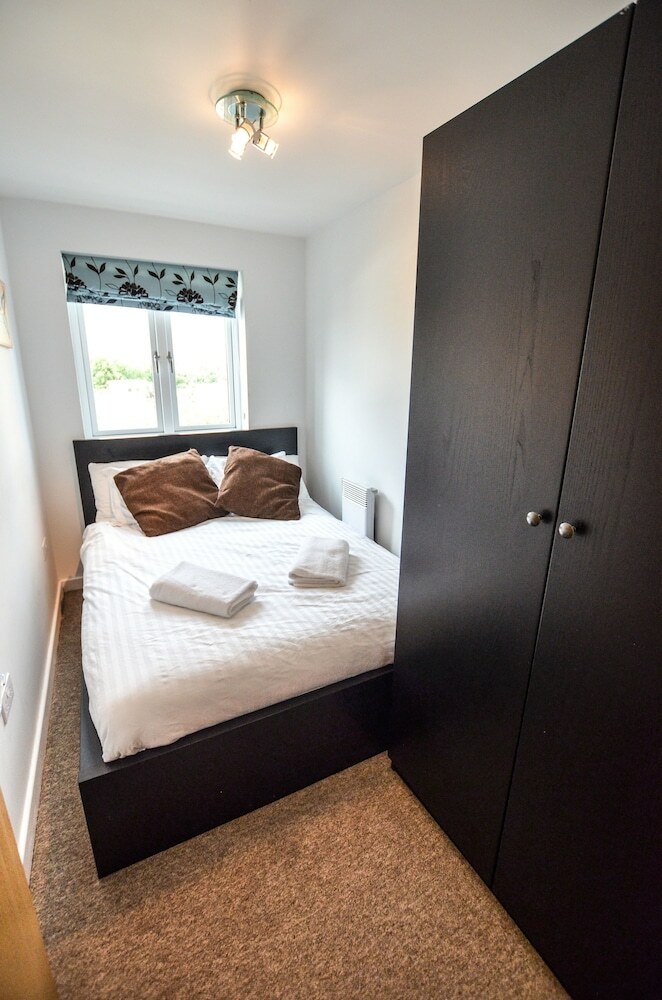 Gunwharf Quays Chic Apartment