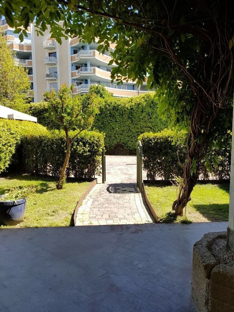Colonna Suite Luxury - Amazing Villa