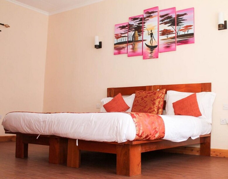Hotel Penguin House Nanyuki