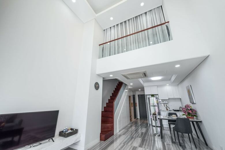 Aparthotel Eman Gold Class Service Apartment