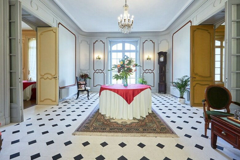 Bed & Breakfast Le Ch�teau Des Monts