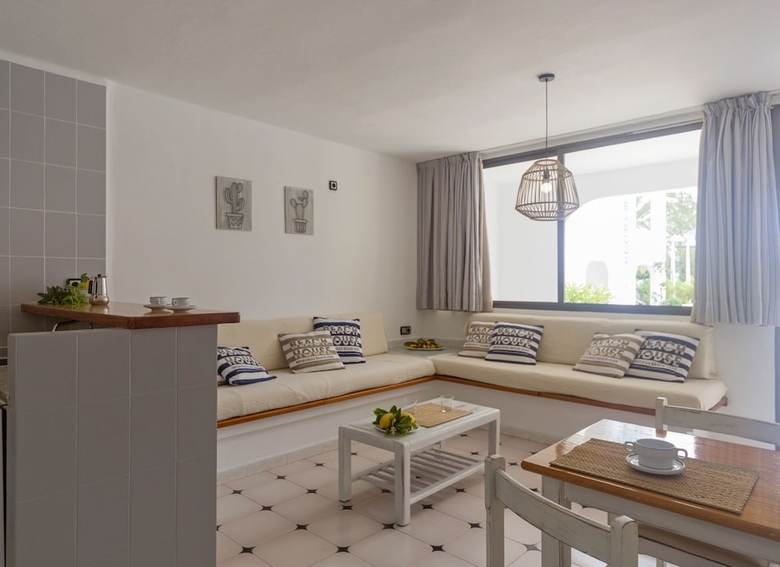 Apartamentos Aptos Barbarroja - Formentera Break