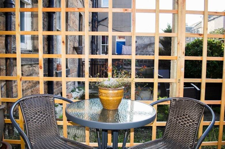 Apartamentos Bright Flat In Edinburgh With Private Garden
