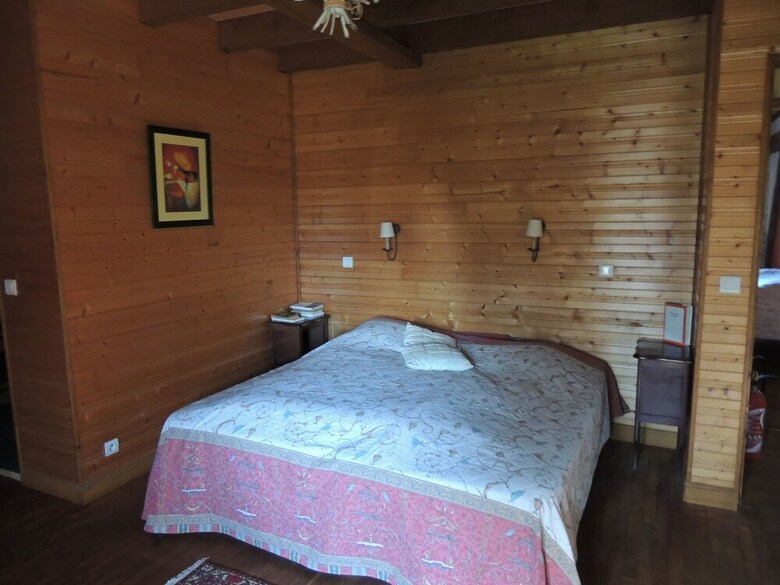 Hotel Chambres D'hotes Les Moynes