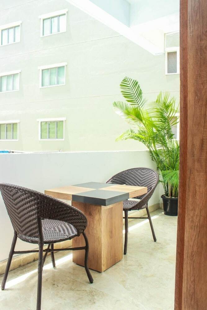 Rest Inn Skr A Petrichor Hotel