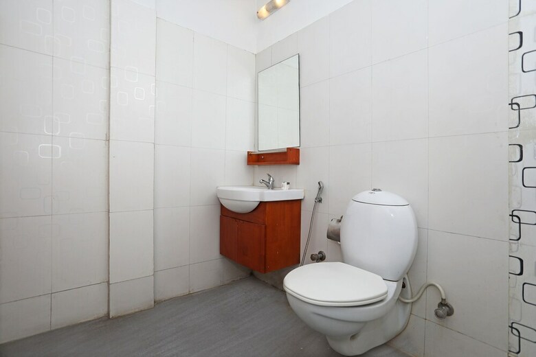 Oyo 26665 Hotel Choudhary Residency